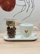 Coffret Saint- Valentin - Chocolat + Mug Mon Cœur + Plat Ovale Blanc 