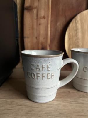 Tasse à Café « Coffee » Gris Beige 20 cl – L. 10,5 x P. 7,8 x H. 8,2 cm