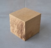 Astuce rangement  Cube-che-ne-massif-9x9-cm-bois-brut-small