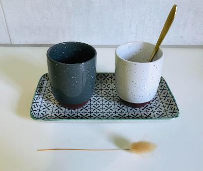 Service à Café - Gobelets Grès + Mini Plateau - 20,5 x 11 cm - Vert Blanc Gris Noir 
