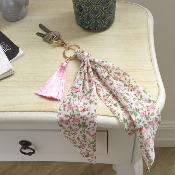 Porte-Clés Foulard avec Pompon Rose, Vert, Orange - Idée Cadeau