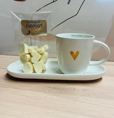 Coffret Saint- Valentin - Chocolat + Mug Mon Cœur + Plat Ovale Blanc 