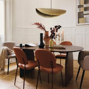 MODERN CHIC